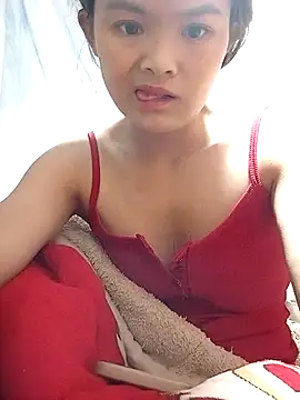 Snapshot of xinhxinhcute chatting on October 26, 2025, 9:31 pm xinhxinhcute online show from October 26, 2025, 9:31 pm