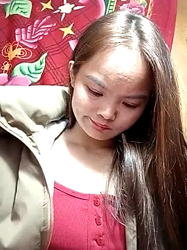 Snapshot of xinhxinhcute chatting on December 5, 2025, 12:14 pm xinhxinhcute online show from December 5, 2025, 12:14 pm