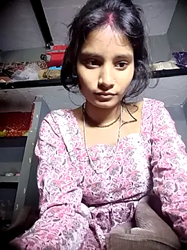 Hot Mayra  online show from November 16, 2025, 6:19 am