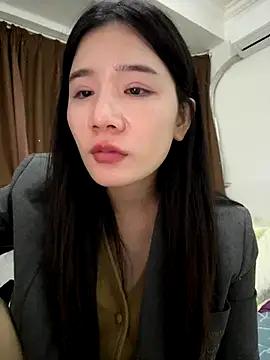 Snapshot of ruyi-13 chatting on November 5, 2025, 2:17 pm ruyi-13 online show from November 5, 2025, 2:17 pm