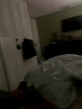 Snapshot of Hugecock9inchhh chatting on December 15, 2025, 4:55 pm Hugecock9inchhh online show from December 15, 2025, 4:55 pm