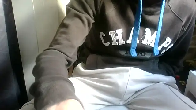 juju78jujuu online show from October 26, 2025, 7:47 am