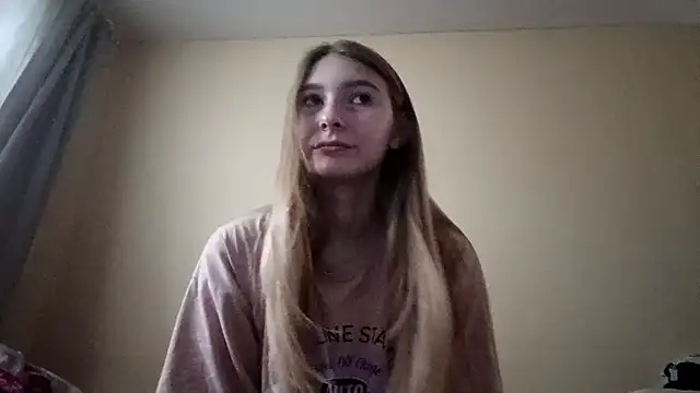 Nymera flare online show from November 14, 2025, 6:23 am