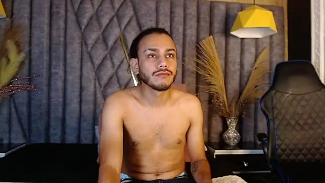 Boss Domiinator online show from October 10, 2025, 3:27 am