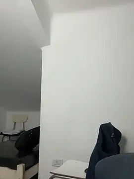 ferluvely online show from September 24, 2025, 2:48 am