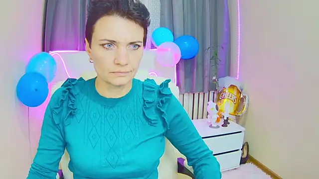 Snapshot of AvaSaturnian chatting on September 18, 2025, 12:07 pm AvaSaturnian online show from September 18, 2025, 12:07 pm