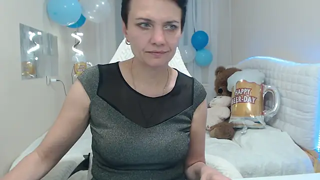 Snapshot of AvaSaturnian chatting on September 22, 2025, 12:29 pm AvaSaturnian online show from September 22, 2025, 12:29 pm