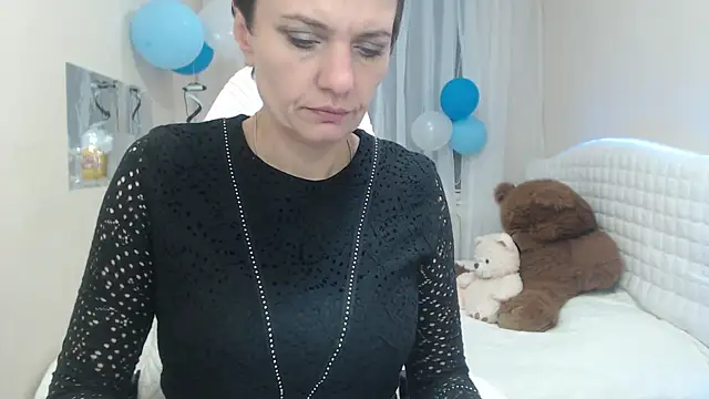 Snapshot of AvaSaturnian chatting on September 30, 2025, 12:10 pm AvaSaturnian online show from September 30, 2025, 12:10 pm