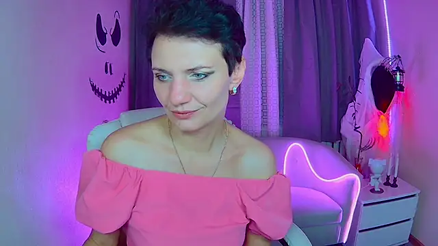 Snapshot of AvaSaturnian chatting on October 27, 2025, 1:15 pm AvaSaturnian online show from October 27, 2025, 1:15 pm