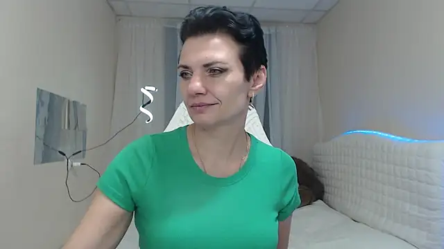 Snapshot of AvaSaturnian chatting on November 16, 2025, 1:06 pm AvaSaturnian online show from November 16, 2025, 1:06 pm