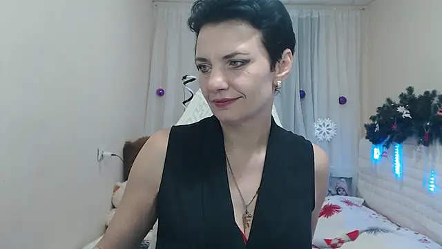 Snapshot of AvaSaturnian chatting on December 2, 2025, 7:20 pm AvaSaturnian online show from December 2, 2025, 7:20 pm