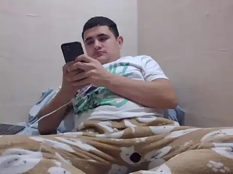 whitsblack online show from September 12, 2025, 11:26 pm