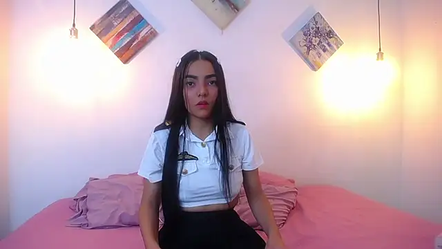 Snapshot of escar_let chatting on November 22, 2025, 4:33 am escar let online show from November 22, 2025, 4:33 am