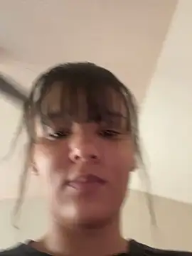 Prettygirl6070 online show from September 18, 2025, 4:20 pm