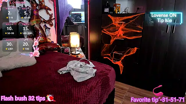 Snapshot of Elisabeth_swan chatting on October 24, 2025, 11:06 am Elisabeth swan online show from October 24, 2025, 11:06 am