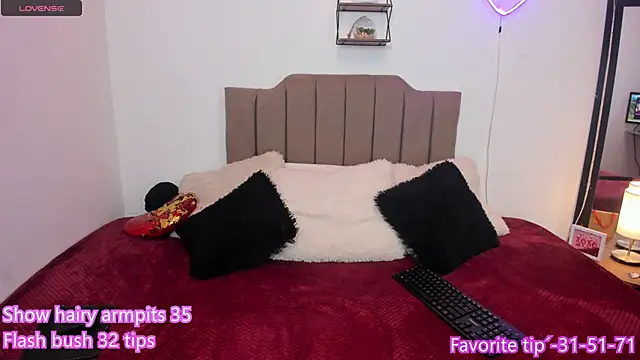 Snapshot of Elisabeth_swan chatting on November 3, 2025, 11:55 am Elisabeth swan online show from November 3, 2025, 11:55 am