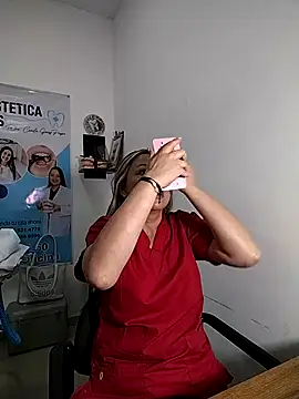 Madisson-04  online show from November 25, 2025, 12:05 pm