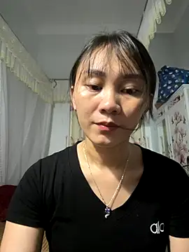 Snapshot of Almond-cute chatting on September 8, 2025, 4:39 pm Almond-cute online show from September 8, 2025, 4:39 pm