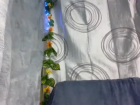 Snapshot of angel_ofgod chatting on November 22, 2025, 4:33 am angel ofgod online show from November 22, 2025, 4:33 am