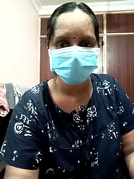 Snapshot of Mee_harini-telugupilla chatting on September 18, 2025, 3:14 pm Mee harini-telugupilla online show from September 18, 2025, 3:14 pm