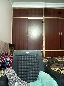 Snapshot of Mee_harini-telugupilla chatting on September 29, 2025, 2:06 am Mee harini-telugupilla online show from September 29, 2025, 2:06 am