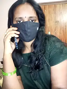 Snapshot of Mee_harini-telugupilla chatting on October 6, 2025, 2:42 am Mee harini-telugupilla online show from October 6, 2025, 2:42 am