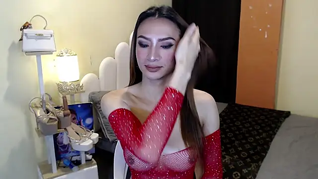 AmandaTheMonsterCock online show from November 19, 2025, 2:22 am