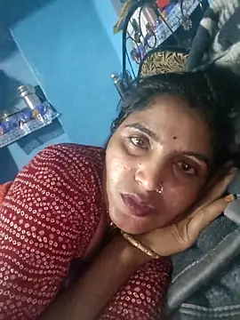 LUCKY cut online show from November 1, 2025, 6:10 pm