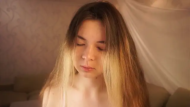 MarlinVarian online show from October 23, 2025, 6:06 pm