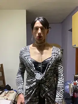 Snapshot of vikinylon chatting on November 8, 2025, 1:28 am vikinylon online show from November 8, 2025, 1:28 am