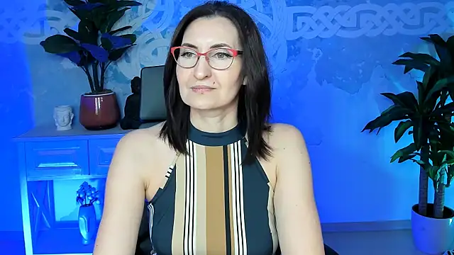 UnaTerra online show from November 7, 2025, 9:09 am