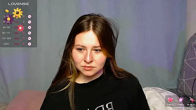 Snapshot of whynotlol chatting on September 17, 2025, 1:13 pm whynotlol online show from September 17, 2025, 1:13 pm