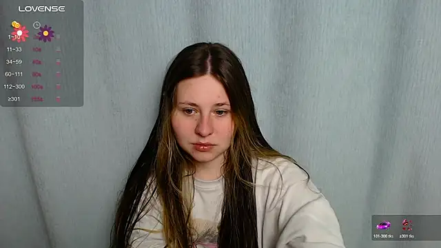 Snapshot of whynotlol chatting on October 29, 2025, 4:42 pm whynotlol online show from October 29, 2025, 4:42 pm