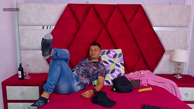 Kity spiderr online show from October 28, 2025, 12:30 pm