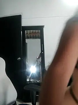 karly hot  online show from September 18, 2025, 2:02 am