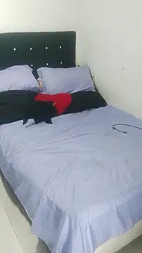 karly hot  online show from October 4, 2025, 2:09 am