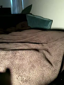 eru2025 online show from December 3, 2025, 5:26 am