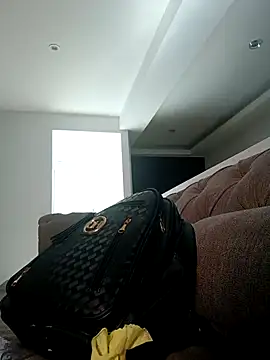 Snapshot of MoniqueMulberry chatting on September 15, 2025, 8:31 pm MoniqueMulberry online show from September 15, 2025, 8:31 pm