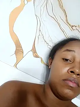 Snapshot of MoniqueMulberry chatting on October 3, 2025, 7:16 am MoniqueMulberry online show from October 3, 2025, 7:16 am