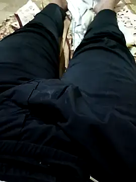 Snapshot of anis3g4 chatting on September 20, 2025, 3:24 pm anis3g4 online show from September 20, 2025, 3:24 pm