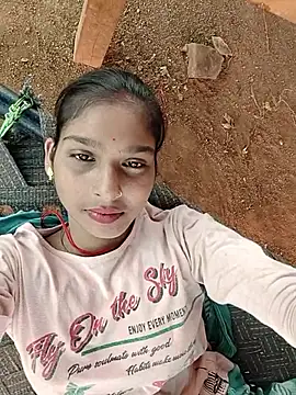 Yatiksha Beby online show from September 14, 2025, 8:02 am