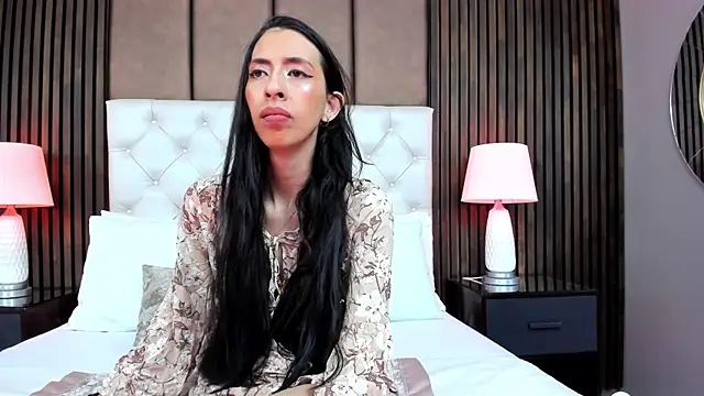 Snapshot of Kendal_Foxxx chatting on October 29, 2025, 11:45 am Kendal Foxxx online show from October 29, 2025, 11:45 am