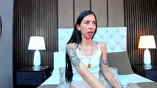 Snapshot of Kendal_Foxxx chatting on November 17, 2025, 11:38 am Kendal Foxxx online show from November 17, 2025, 11:38 am