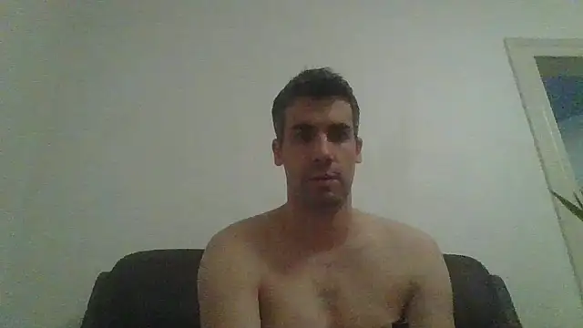 Snapshot of JulioIsHere4you chatting on November 14, 2025, 11:20 am JulioIsHere4you online show from November 14, 2025, 11:20 am