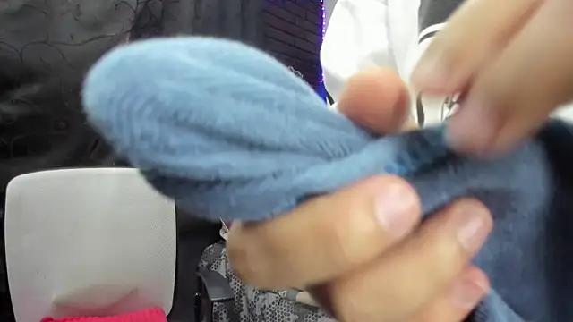 Snapshot of CrisabellssEden chatting on November 21, 2025, 12:59 pm CrisabellssEden online show from November 21, 2025, 12:59 pm