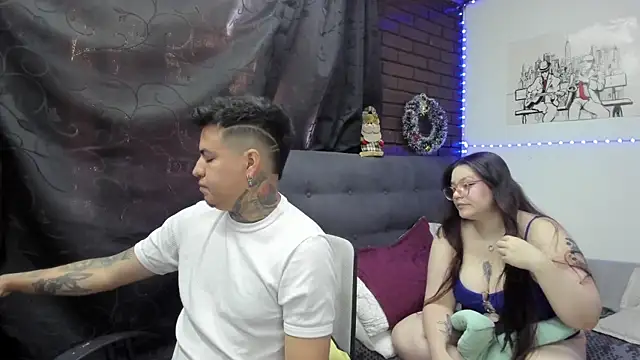 Snapshot of CrisabellssEden chatting on November 27, 2025, 1:35 pm CrisabellssEden online show from November 27, 2025, 1:35 pm