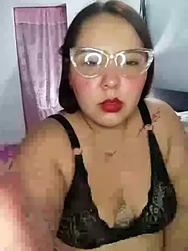 Snapshot of daniza2200 chatting on September 17, 2025, 10:55 pm daniza2200 online show from September 17, 2025, 10:55 pm