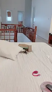 Snapshot of JunCii chatting on October 31, 2025, 2:56 am JunCii online show from October 31, 2025, 2:56 am