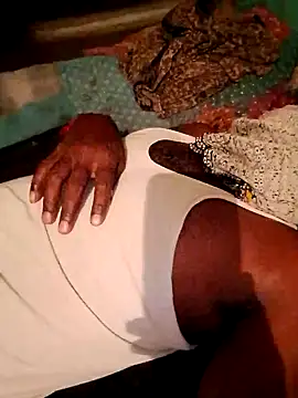 CUTE-004 online show from October 4, 2025, 5:00 pm