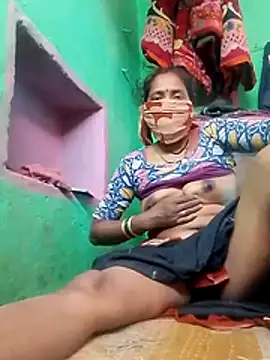 CUTE-004 online show from November 7, 2025, 6:35 am